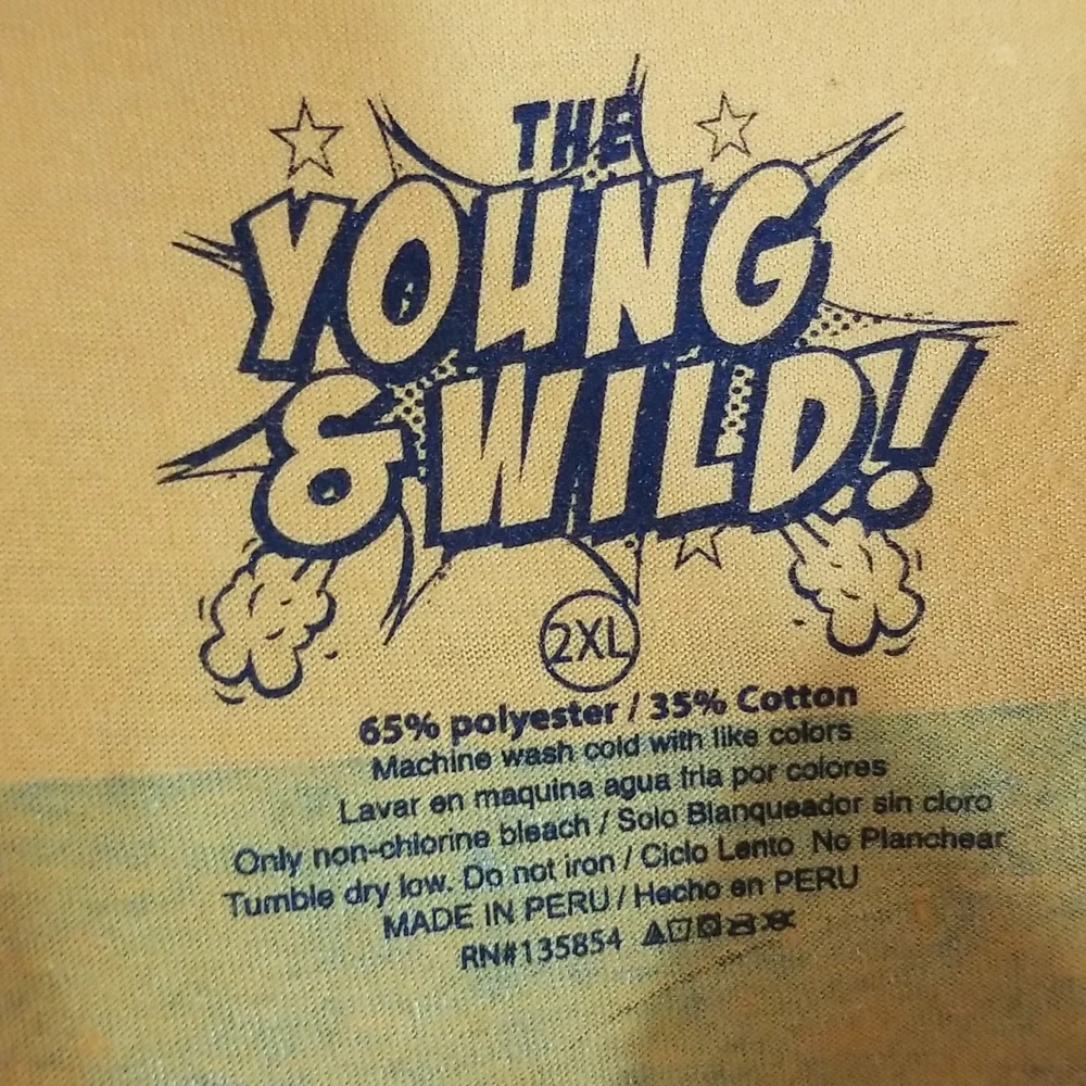 New 2X Graphic tee - Picture 8 of 8
